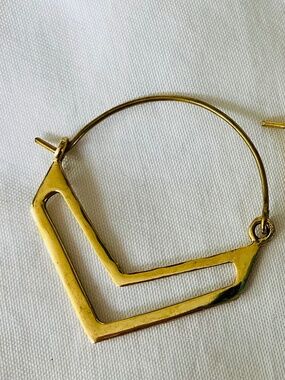 New Lightweight Brass Chevron Point Drop Hoop Earrings